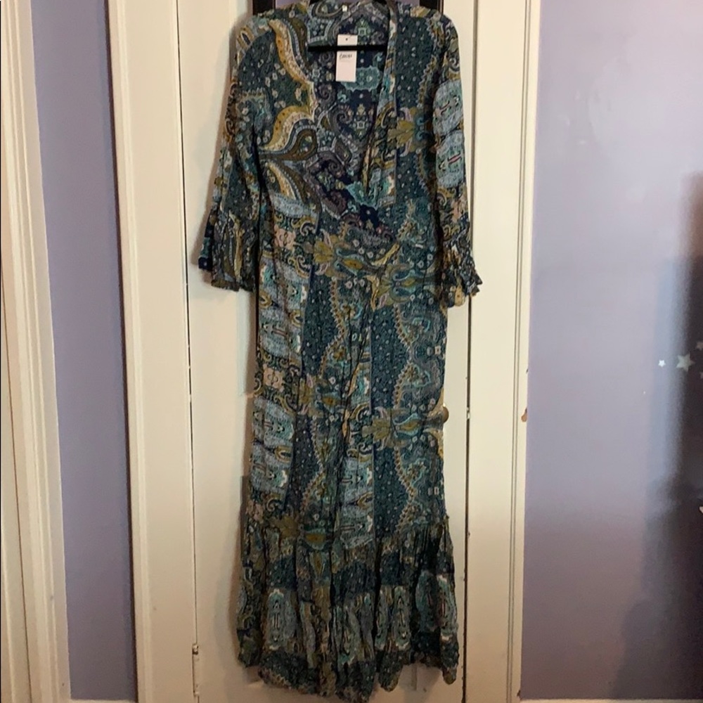 Flowy Beach Wrap Dress With Ruffled Bottom
